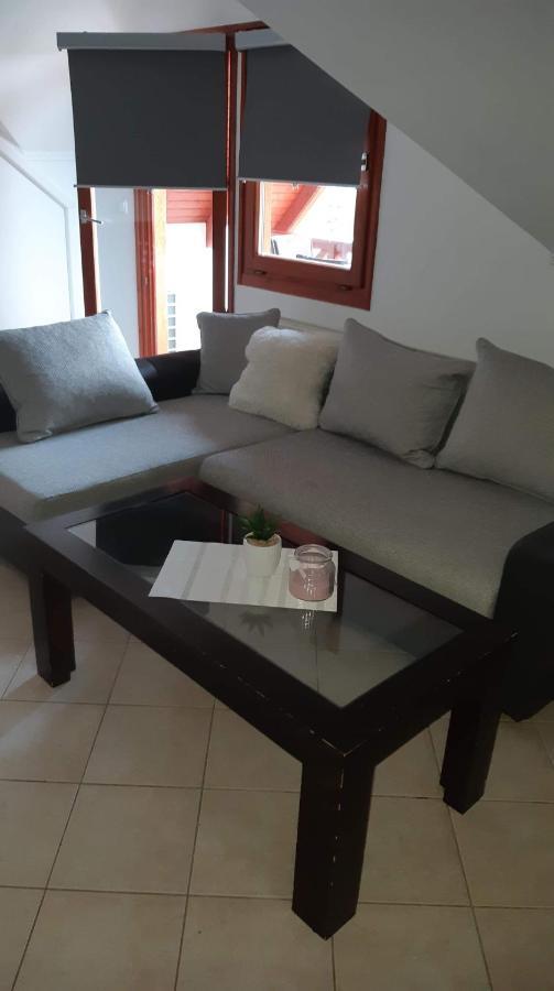 Rege Apartman Alsoors Exterior photo